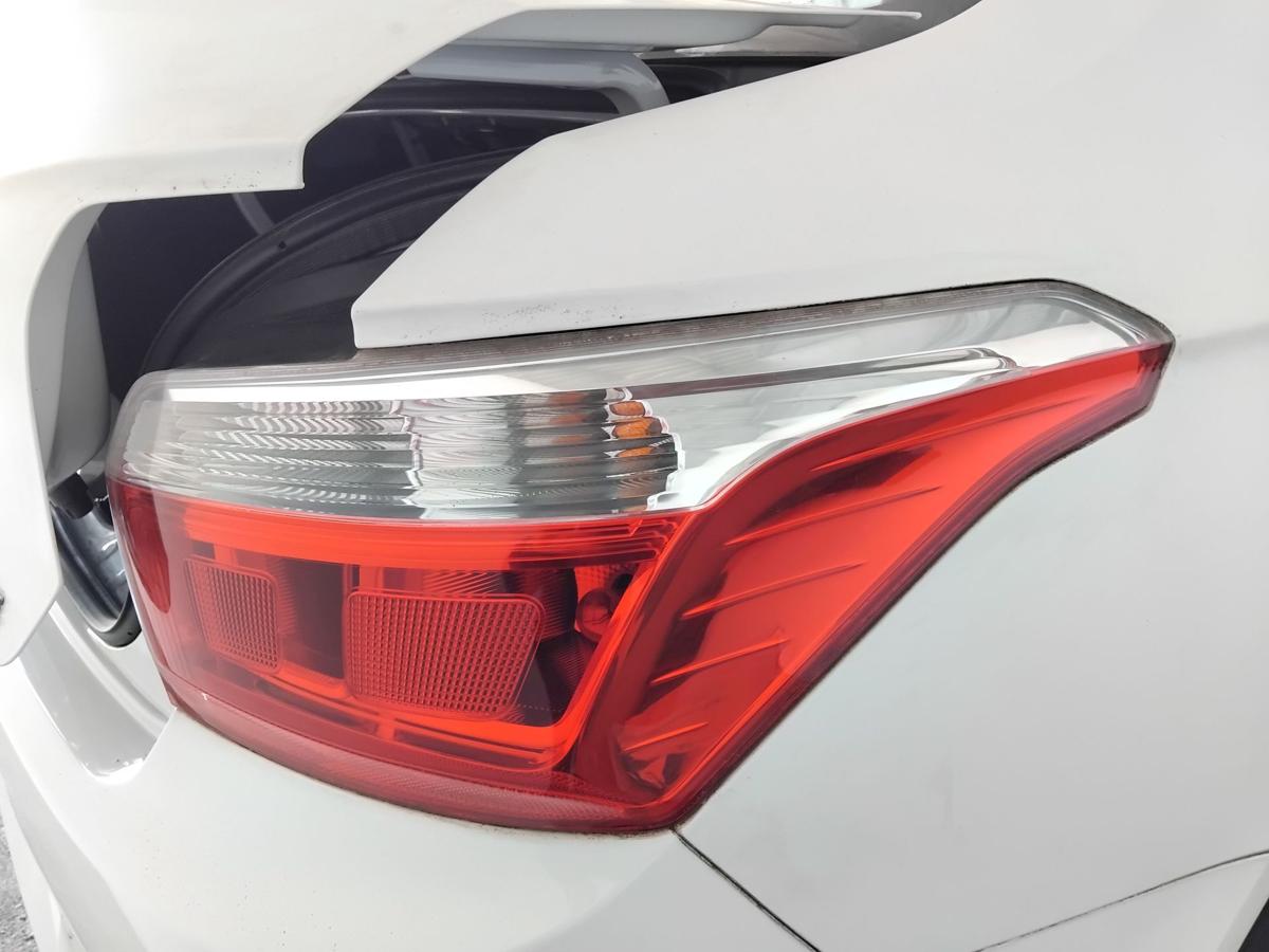 Citroen C-Elysee original R&uuml;ckleuchte Heckleuchte rechts BJ2015