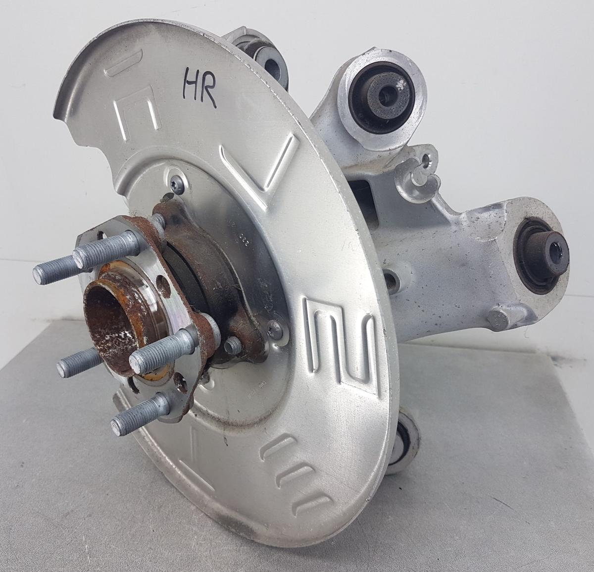 Tesla Model Y Achsschenkel hinten rechts Bj22 1188416-00-F 335x22mm Performance