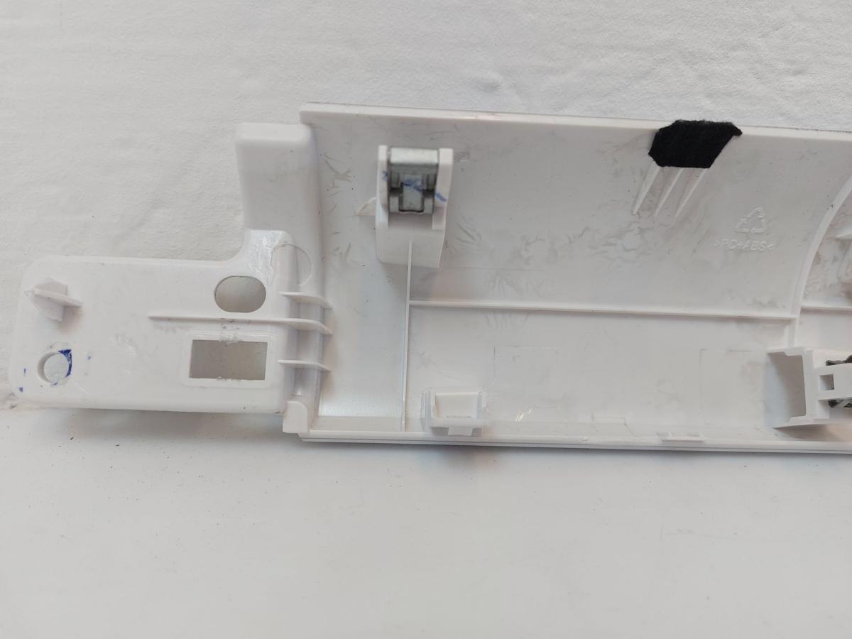 Smart #1 HX11 Pulse Zierleiste rechts Armaturenbrett über Luftdusche weiss OEM