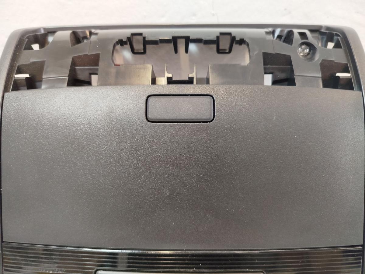 VW Golf VII 7 5G Innenraumleuchte Innenleuchte Leseleuchte vorn ohne LEDs