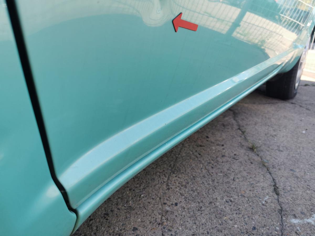 Toyota Yaris XP10 Fahrertür Tür Autotür vorn links 3T 764 Light Aqua Japan DELLE