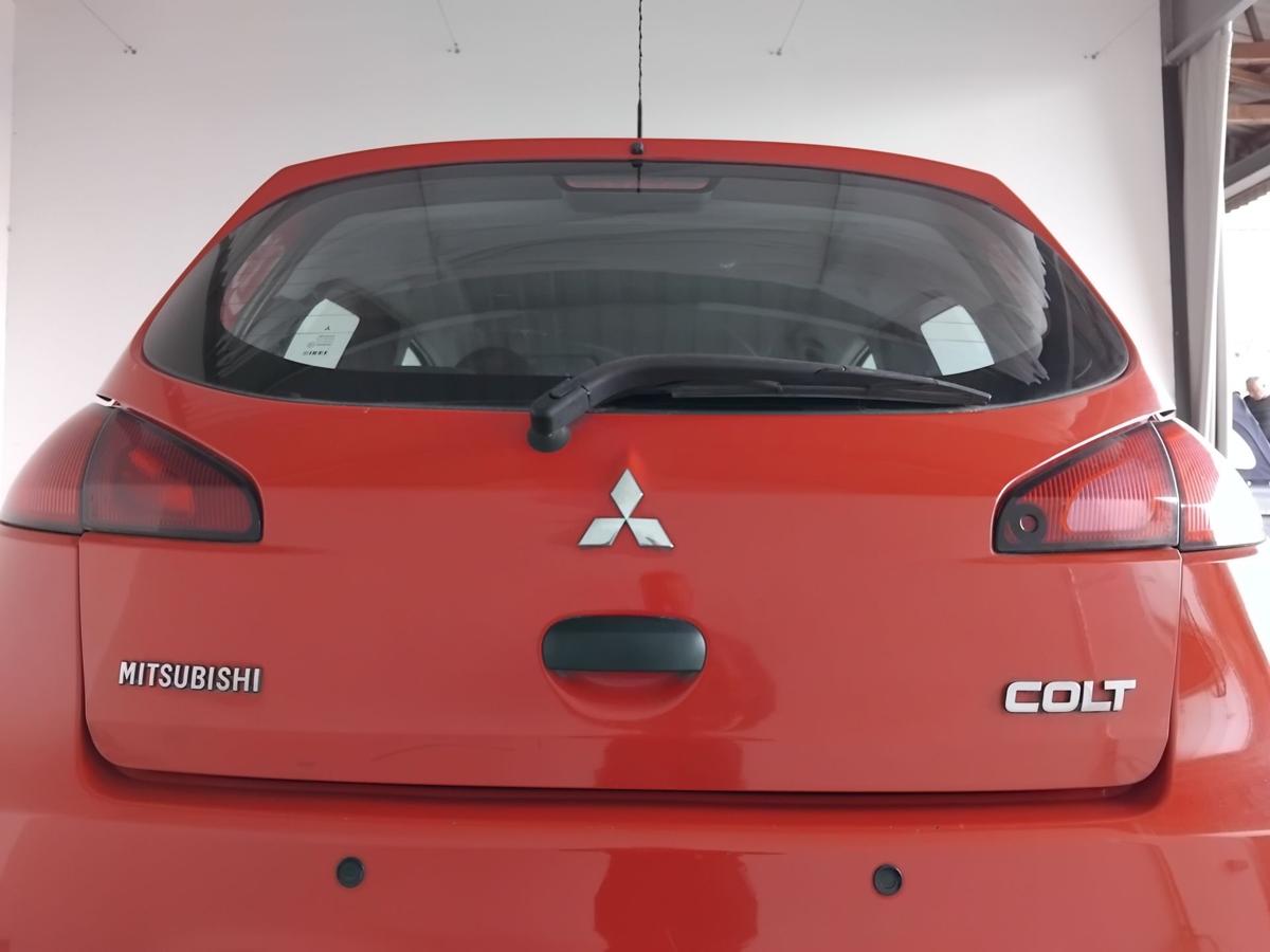 Mitsubishi Colt Z30 Facelift Heckklappe 3-türig P04 Amazonrot inkl. Scheibe BJ2009