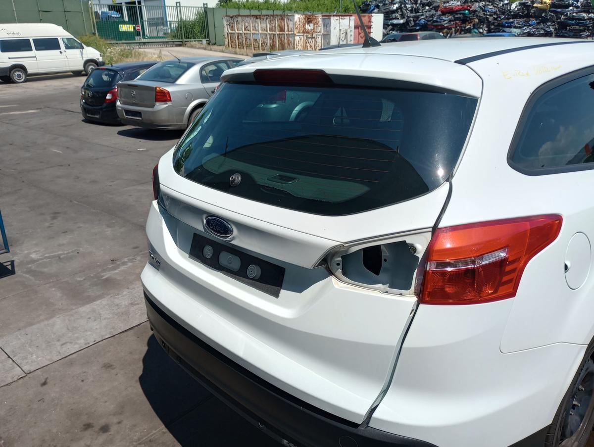 Ford Focus III Turnier orig Heckklappe mit Scheibe (Roh) Frostweiß Bj 2015