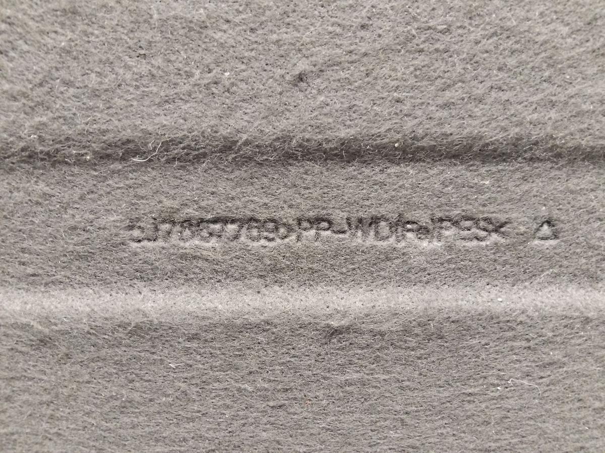 Skoda Roomster original Hutablage Kofferraumabdeckung schwarz Bj.2008 Skoda Roomster original Hutablage Kofferraumabdeckung schwarz Bj.2008