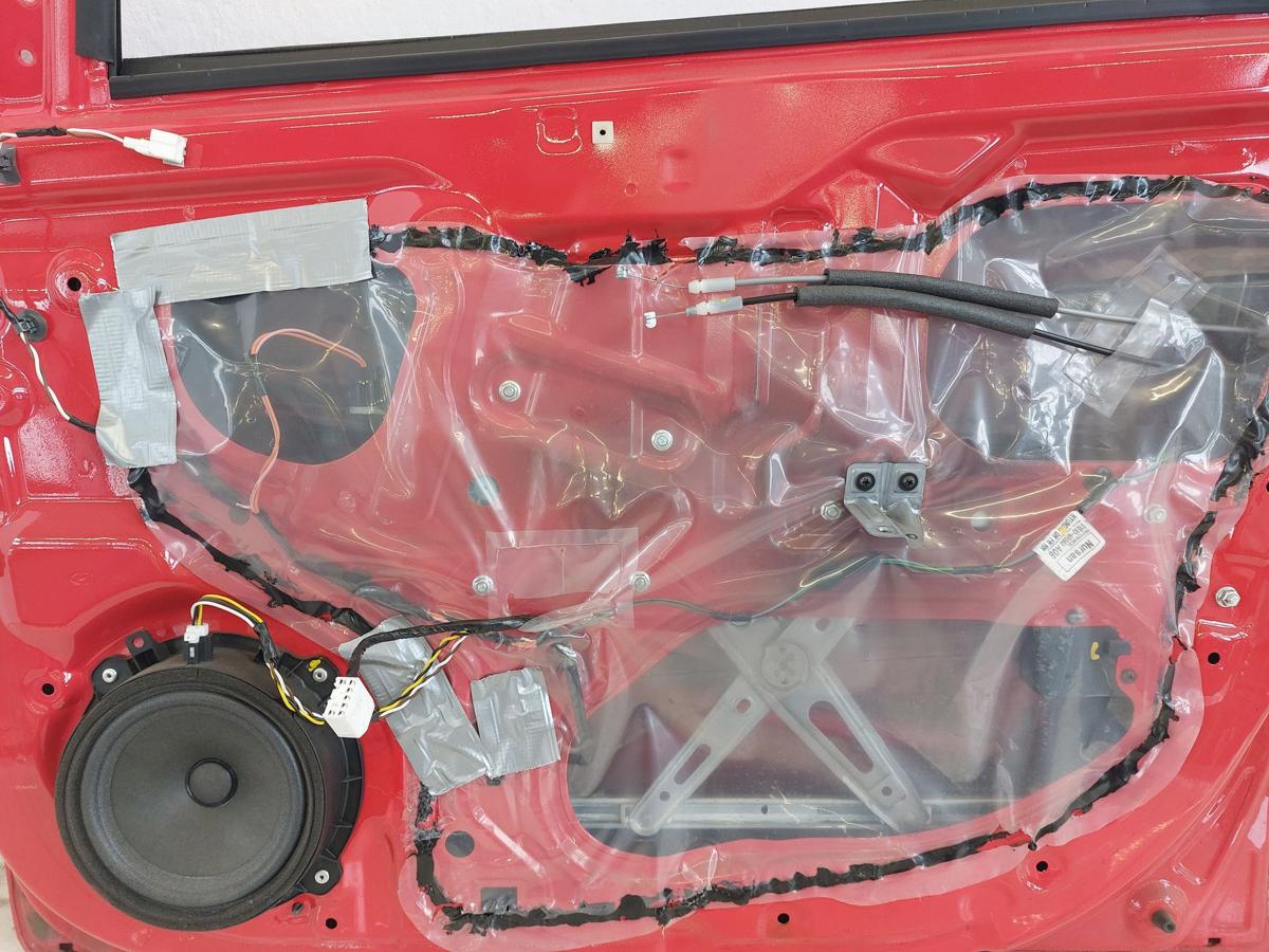 Hyundai i20 Typ PB T&uuml;r vorn rechts Beifahrert&uuml;r f&uuml;r 5 t&uuml;rer BH Electric Red