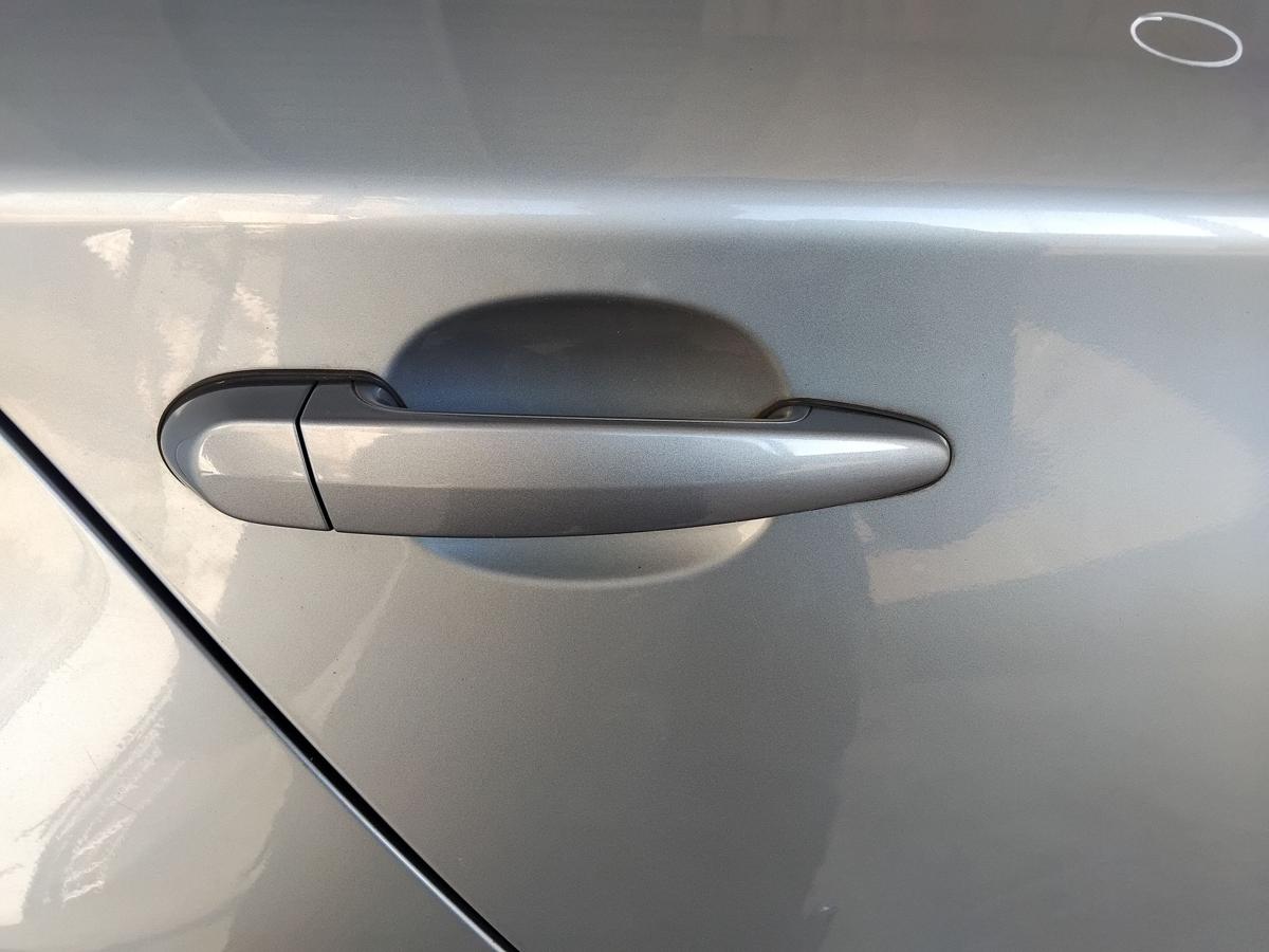 BMW 1er E87 Tür hinten rechts A18 Quarzblau Metallic BJ2006 5-türig