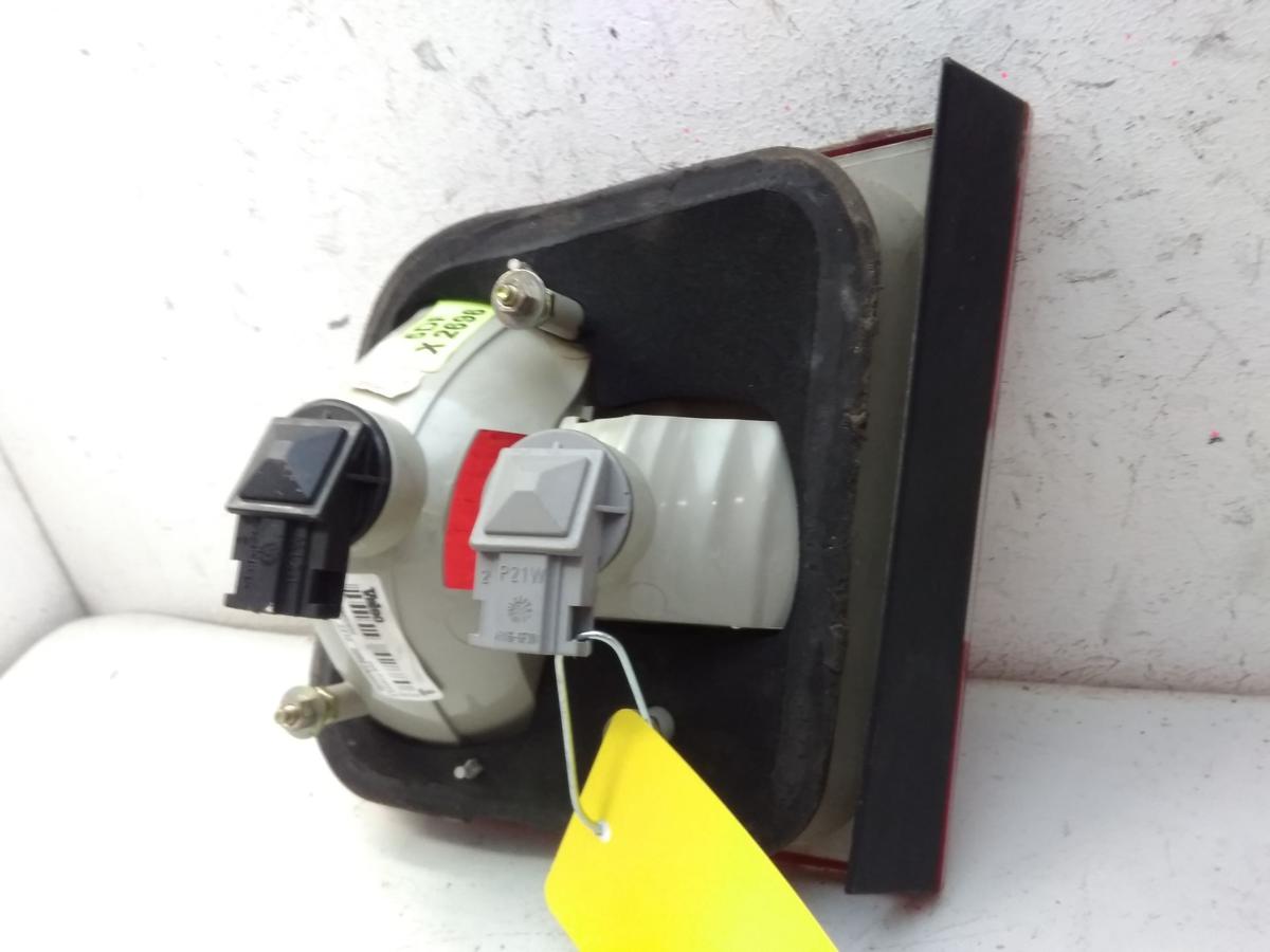 VW Polo 9N2 orig R&uuml;ckleuchte Heckleuchte links innen 4-t&uuml;rig Stufenheck BJ2004