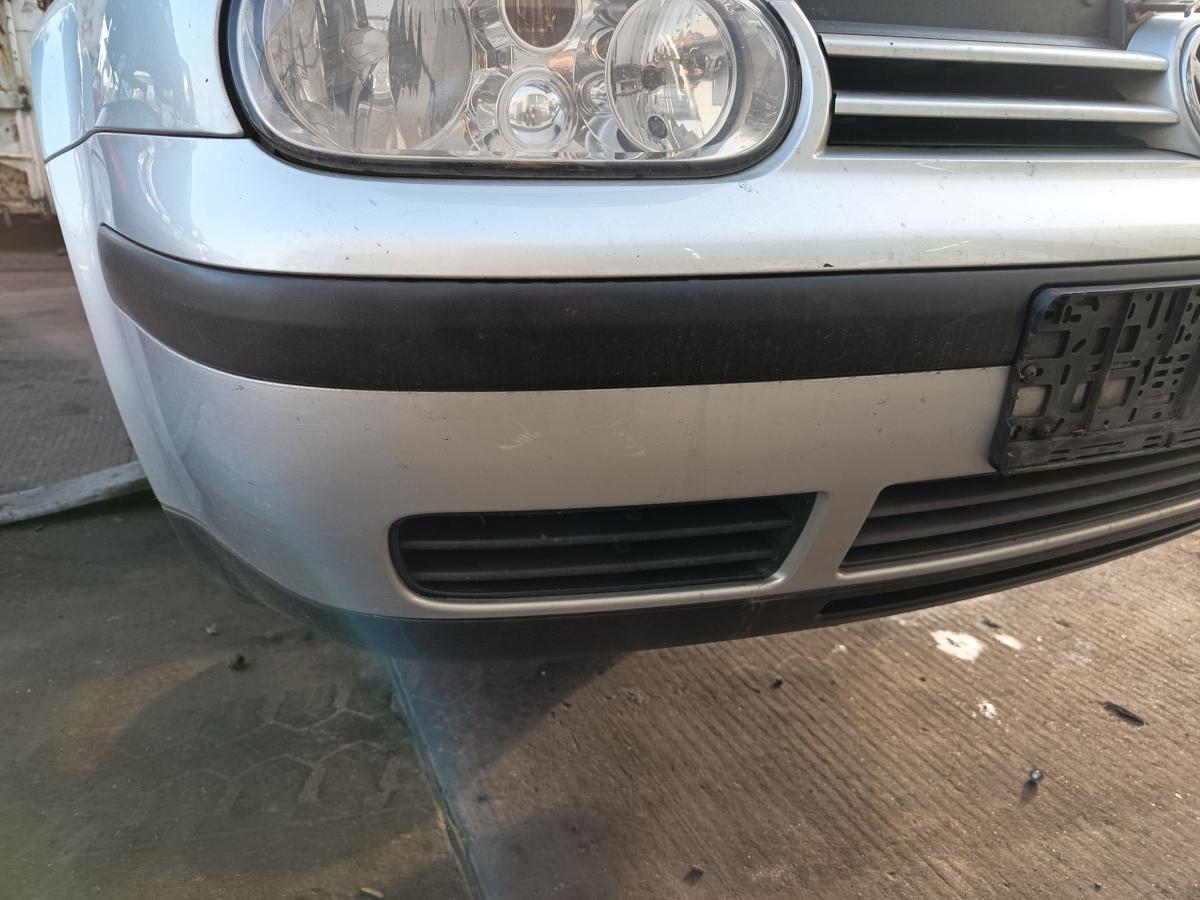 VW Golf IV Kombi orig Sto&szlig;stange vorne LA7W Silber Baujahr 2003