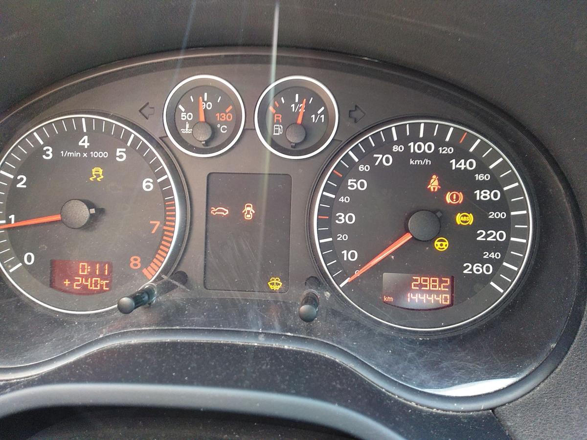 Motor Engine BSE 1.6 75kw Laufleistung 144440km Audi A3 8P BJ2007
