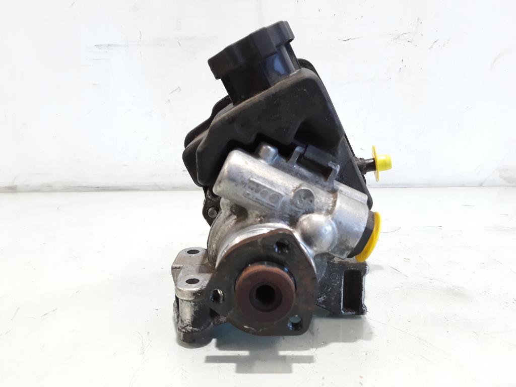 Mercedes Sprinter 906 A0034667201 Servopumpe 2,2CDI 110kw 646986 BJ2006