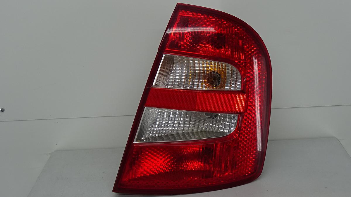 Skoda Fabia 6Y Bj2003 Rückleuchte Rücklicht rechts 6Y6945096B 6Y6945112B