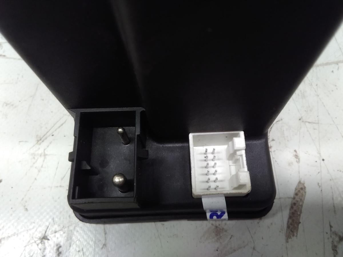 Audi 80 B4 original Pumpe Zentralverriegelung 4A0862257A Bj.1994