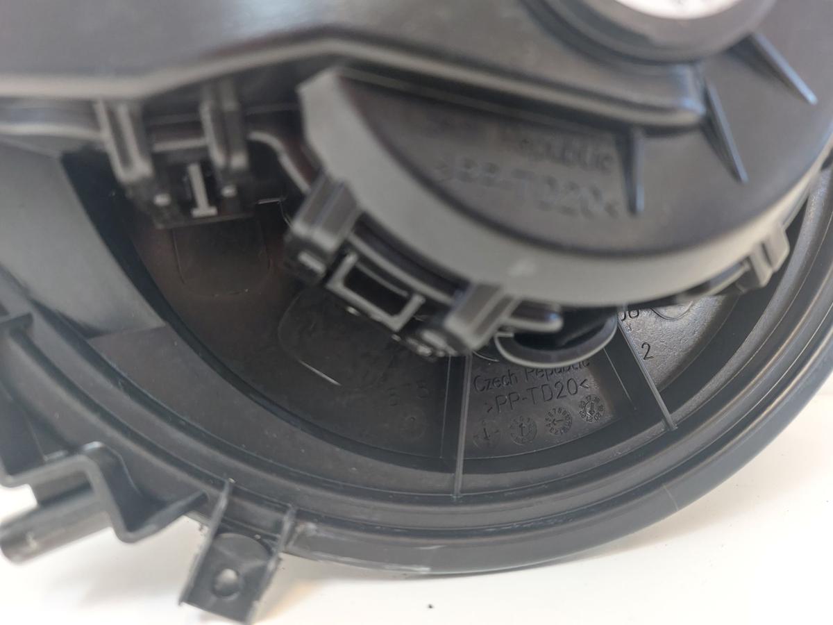 VW Golf 8 VIII CD Variant Gebl&auml;semotor Innenraumgebl&auml;se Heizungsgebl&auml;semotor