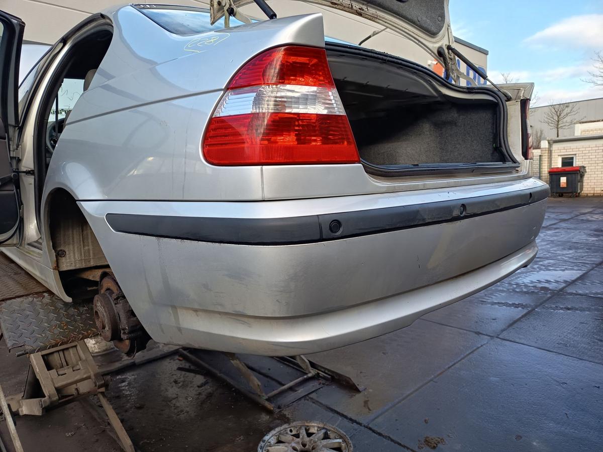 BMW E46 Limo original Sto&szlig;stange F&auml;nger hinten Heck 354/7 Titansilber Bj 2003