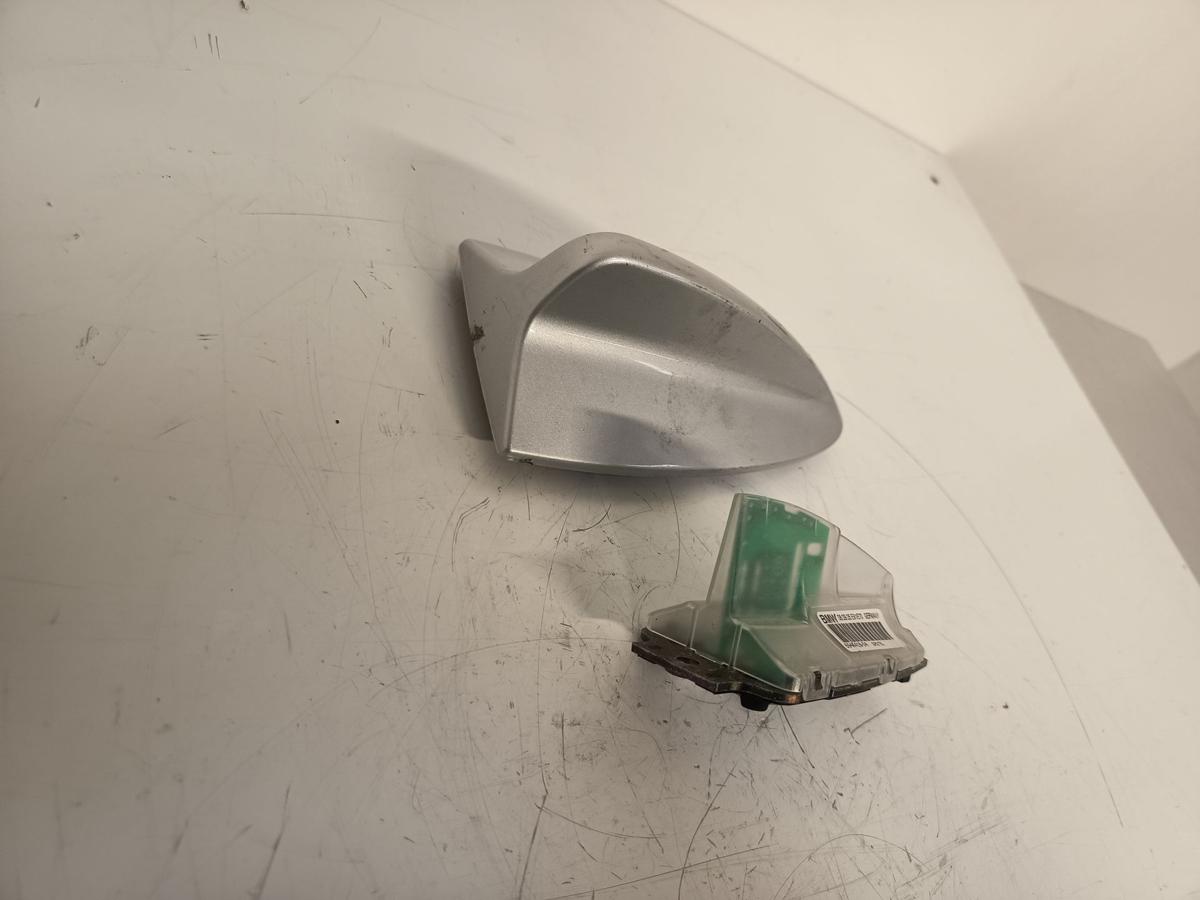 BMW 3-ER E91 Kombi orig GPS-Antenne Dachantenne 6940418-04 Bj 2005
