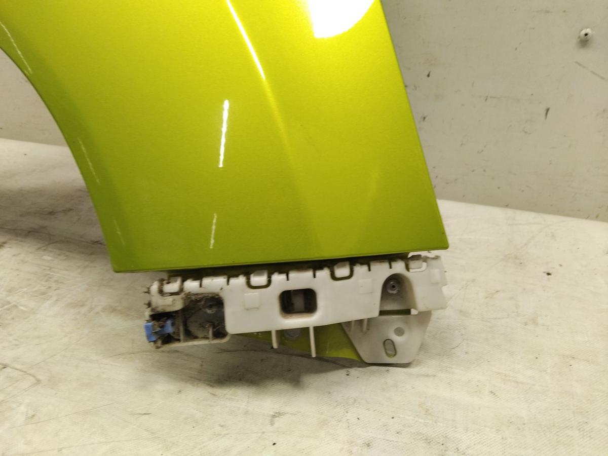 Chevrolet Spark M300 original Kotfl&uuml;gel vorn rechts Gr&uuml;nmetallic GJT BJ2012