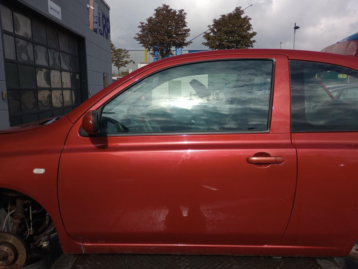 Nissan Micra 3 original Tür links Fahrer 3türer A32 Chilirot met Bj 2005