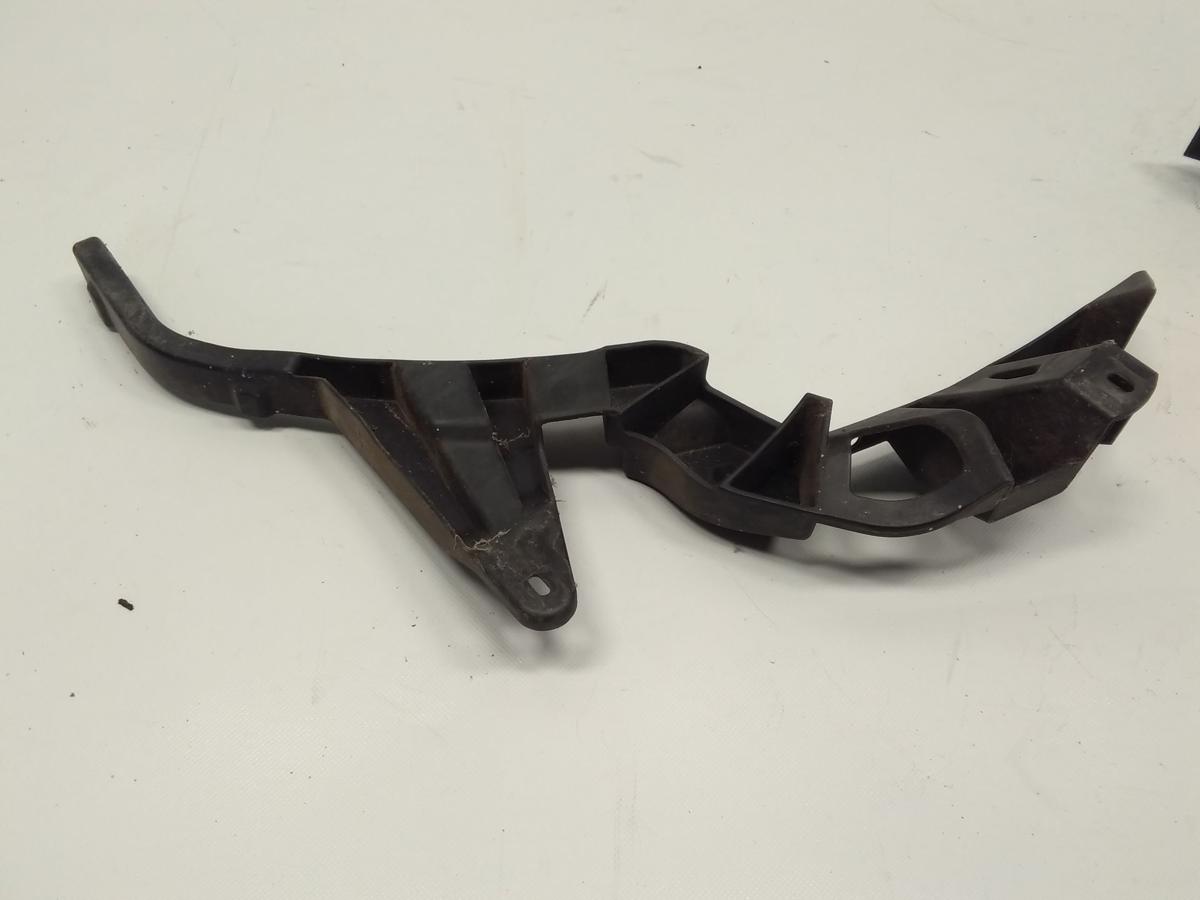 Audi A2 8Z original Satz Abst&uuml;tzungen Plastikf&uuml;hrungen Kotfl&uuml;gel vorn Bj.2001