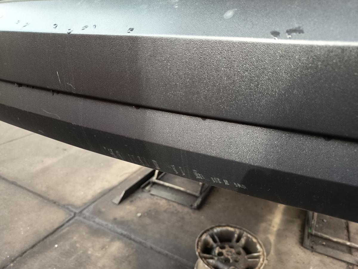 VW Caddy IV SA original Sto&szlig;stange F&auml;nger hinten Heck Satinschwarz Bj 2016