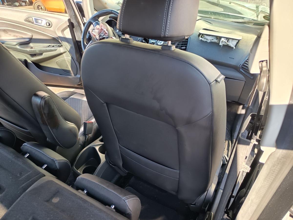 Ford Ecosport Mk2 Sitz vorn rechts Beifahrer Stoff/Leder Sitzheizung Bj 2017