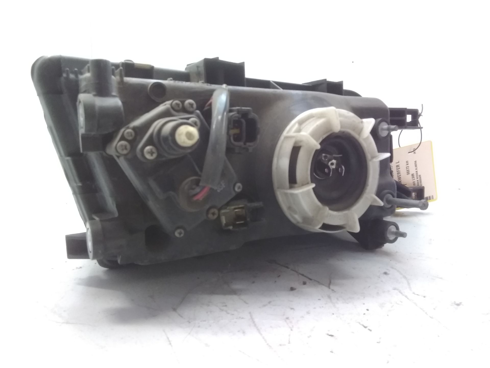 Nissan Almera N15 original Scheinwerfer vorn links Halogen mit LWR Facelift