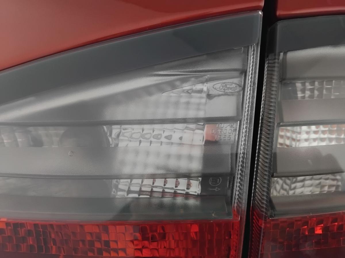 Ford S-Max 1 WA6 original R&uuml;ckleuchte Heckleuchte rechts innen BJ2008
