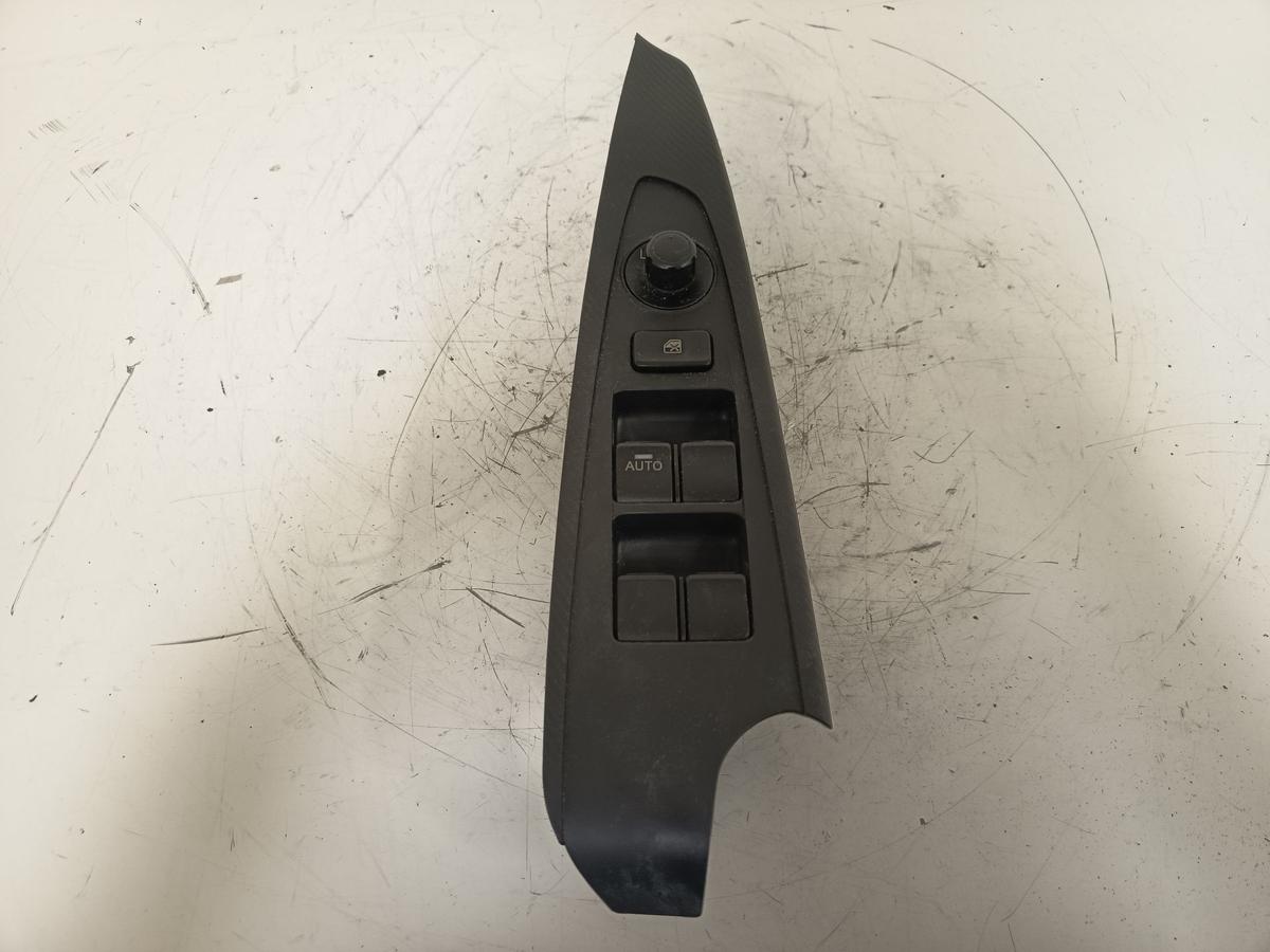 Mazda 2 DJ orig 4Fach Schalter Fensterheber vorn links Spiegelverstellung Bj2015