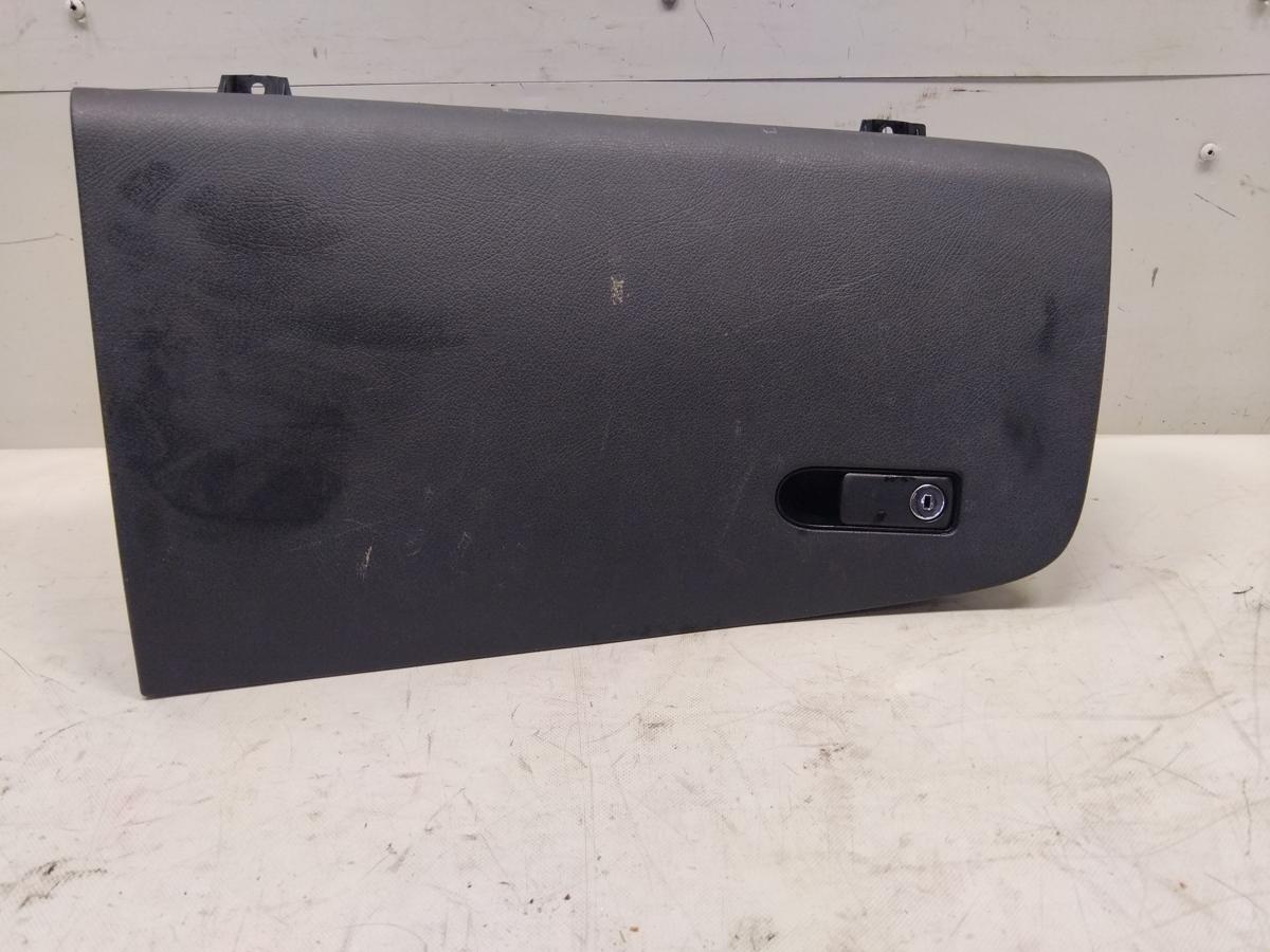 Mercedes Benz Vito 447 original Handschuhkasten Handschuhfach schwarz Bj.2014