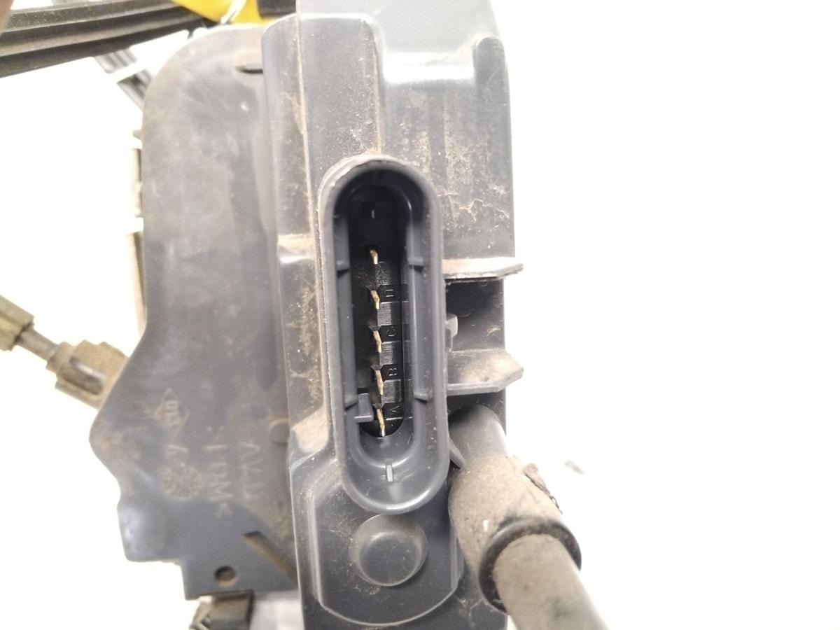 Peugeot 307 CC Cabrio original T&uuml;rschlo&szlig; rechts mit Zentralverriegelung Bj.2006