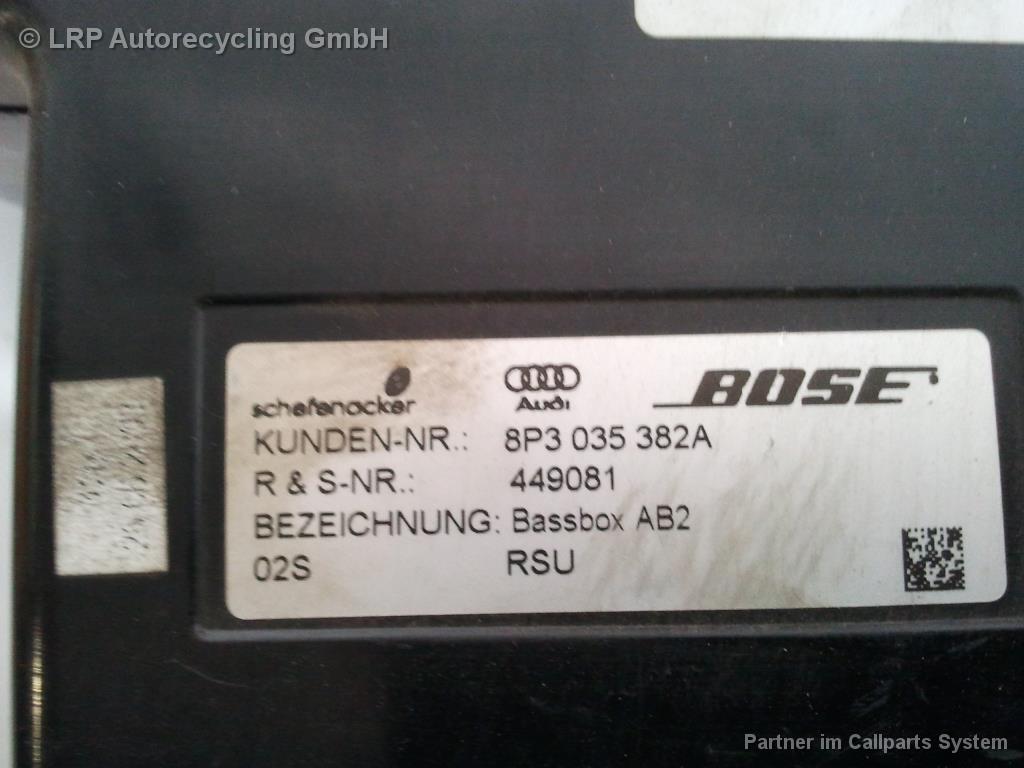 Audi A3 8P original Subwoofer Bassbox Bj.2003