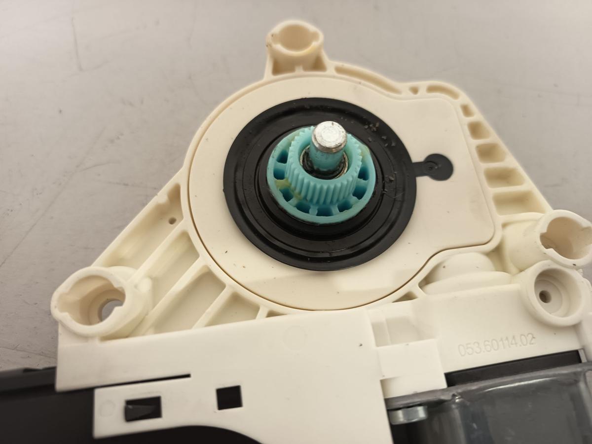 Seat Leon 1P Bj 2006 orig Motor Fensterheber vorn rechts Beifahrer 1T0959702G