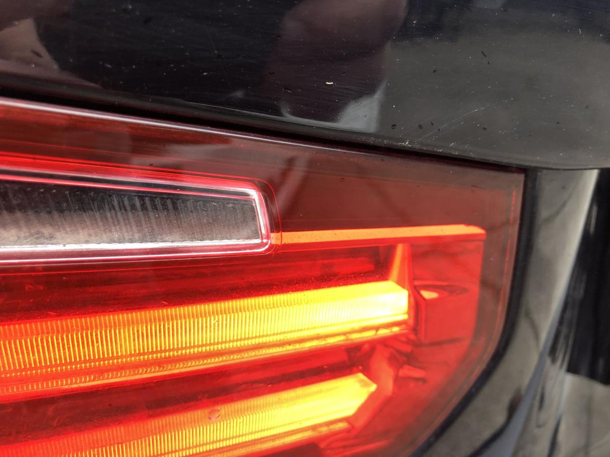 BMW 3er F31 R&uuml;ckleuchte innen links R&uuml;cklicht Heckleuchte Innenteil