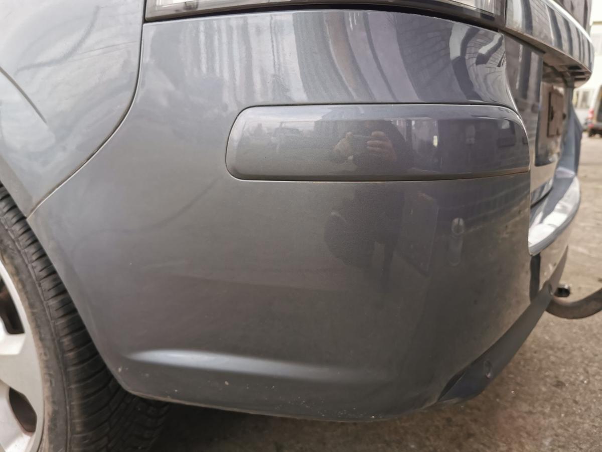 Opel Zafira B Stossfänger Stossstange Bumper hinten PDC Z155 Moonland grau TEXT