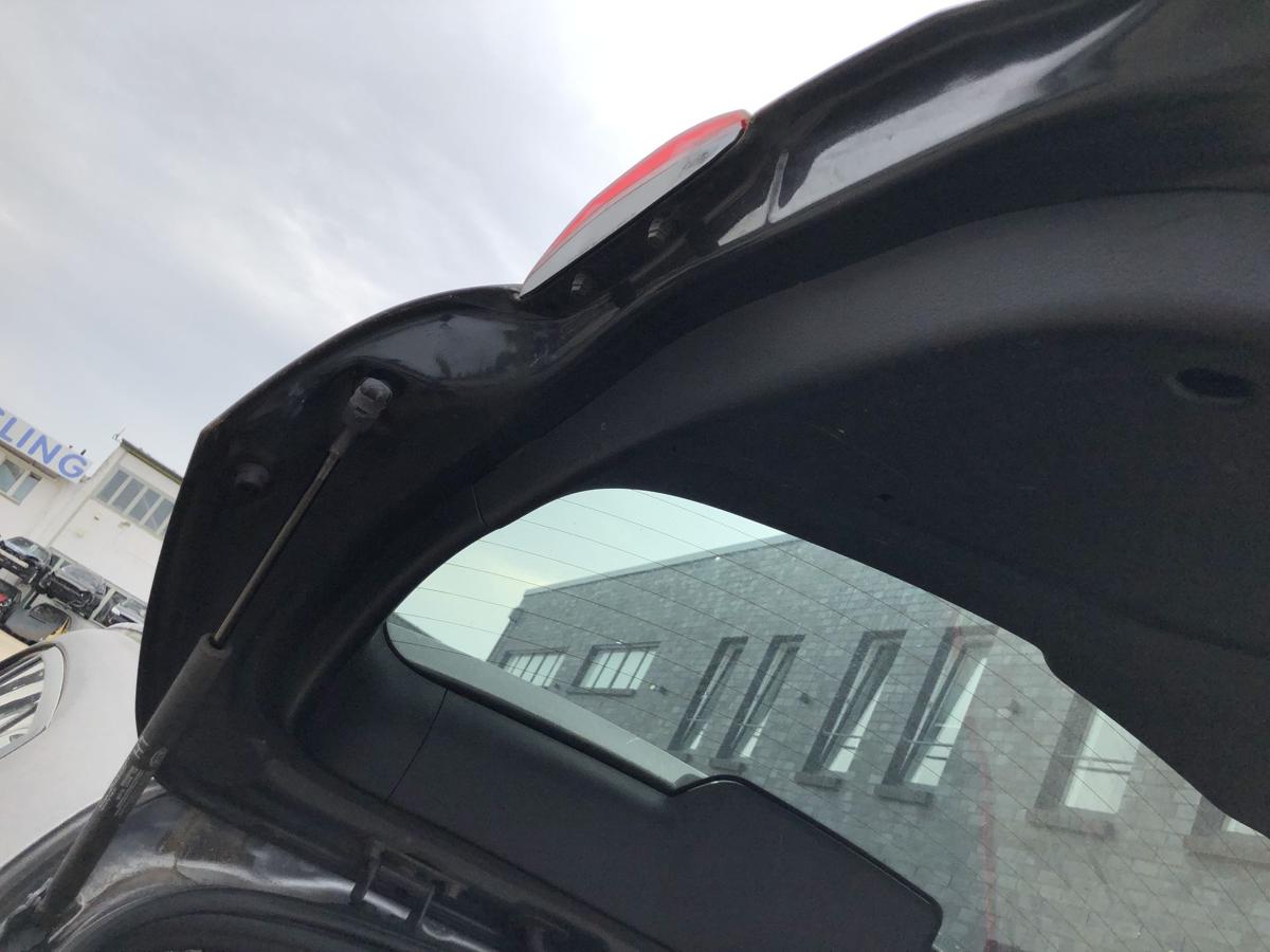 Kia Sportage SL Heckklappe Kofferraumklappe Kofferraumdeckel Heckdeckel 1K Black