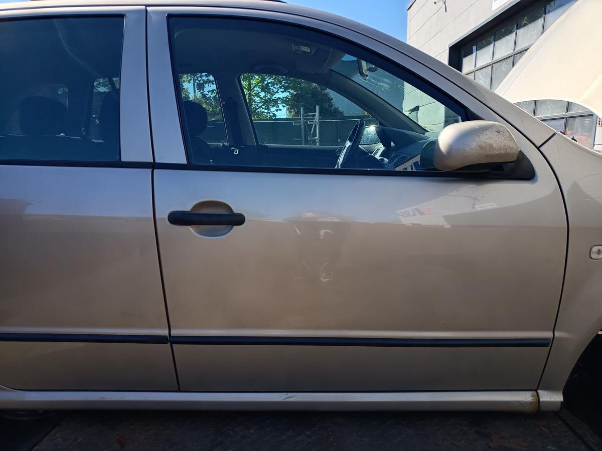 Skoda Fabia 6Y original T&uuml;r vorne rechts 9201 Sahara Beige Bj 2004