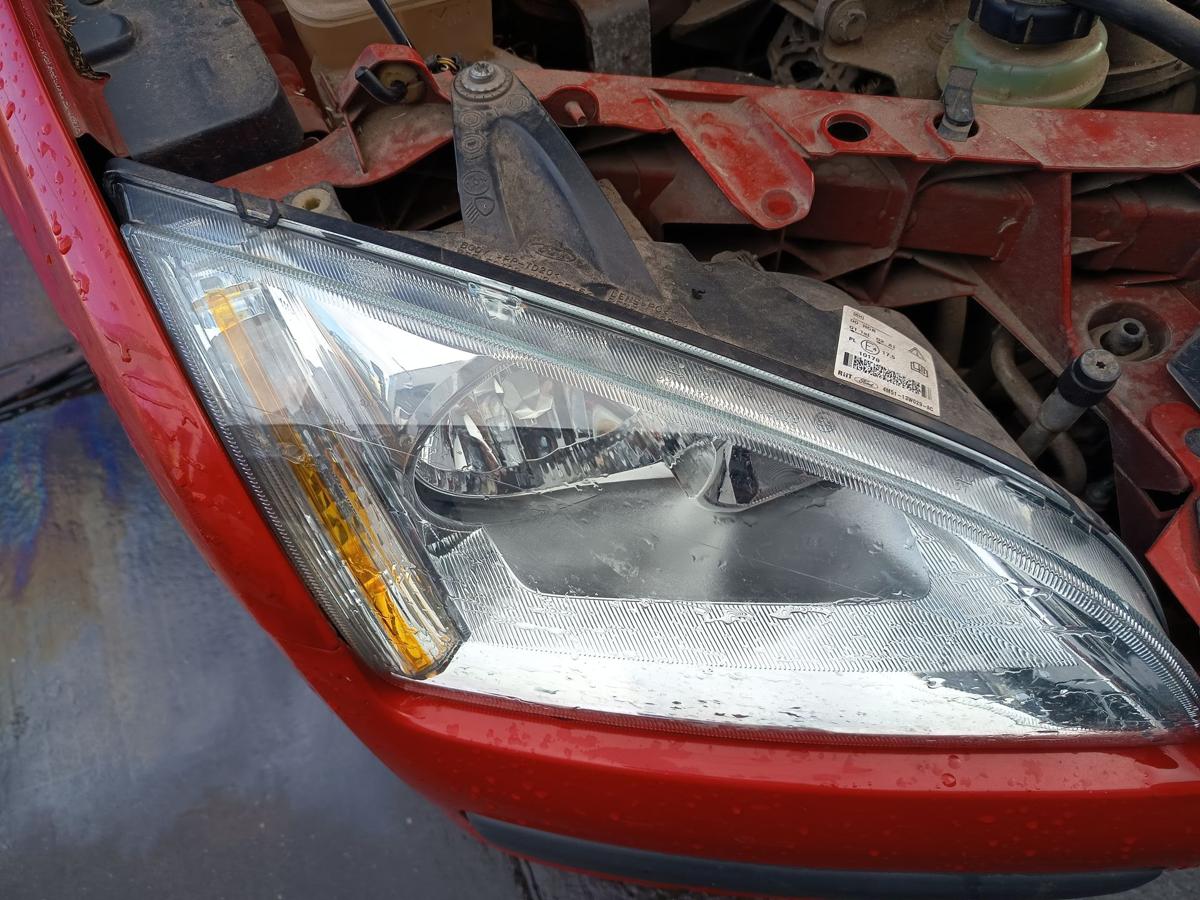 Ford Focus II original Scheinwerfer rechts Halogen vor Facelift Baujahr 2005