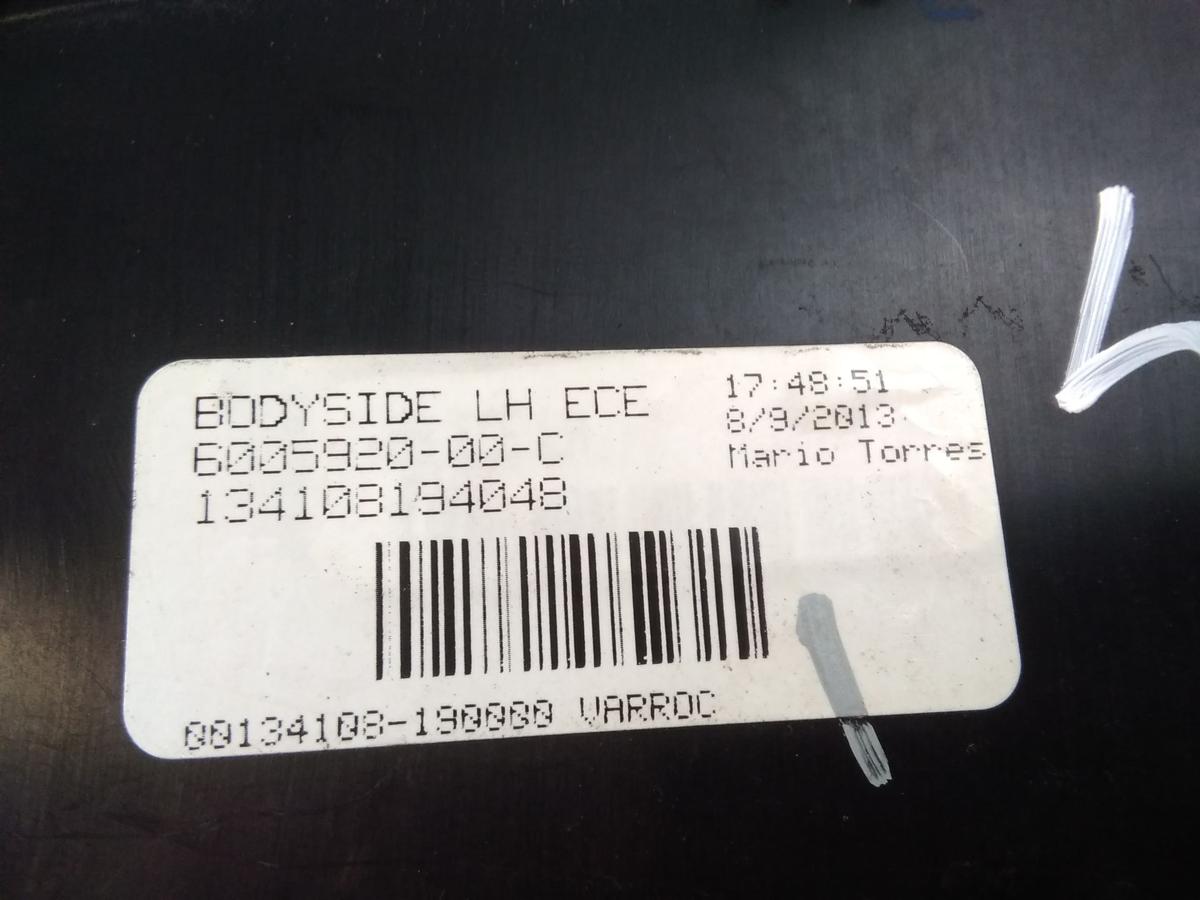 Tesla Model S P85D Bj.2014 original R&uuml;ckleuchte Schlussleuchte links au&szlig;en