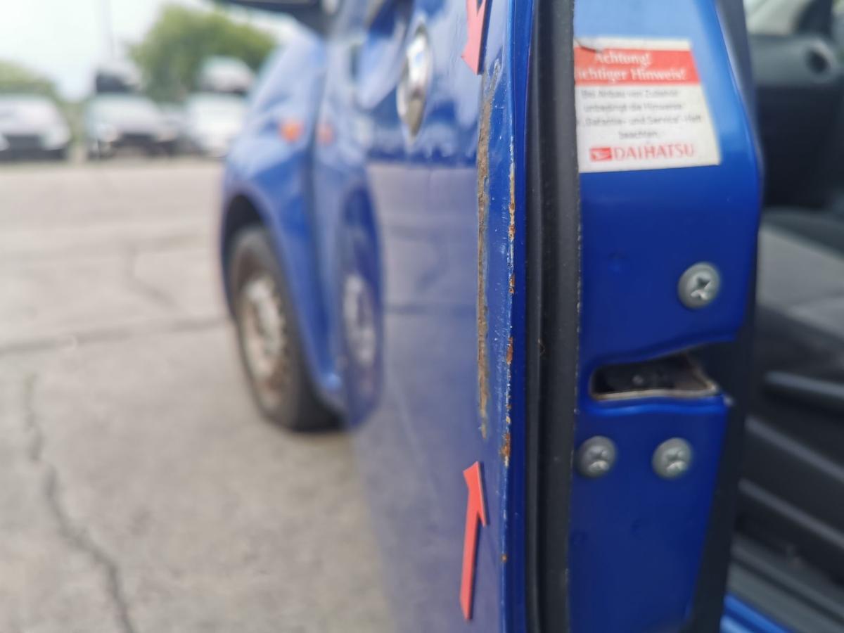 Daihatsu Cuore 251 Fahrertür Tür Autotür Rohbautür vorn links B51 Blue Perl TEXT