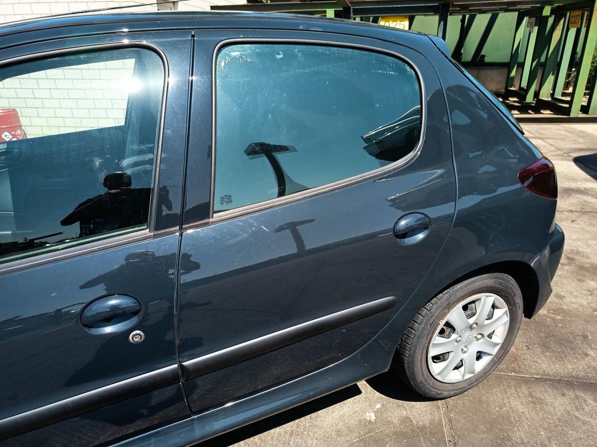 Peugeot 206+ orig Tür hinten links 5türer KTG Grau Hurricane Bj 2009