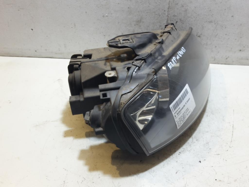 Audi A3 8P BJ 2003 Xenon Scheinwerfer vorn rechts Lampe 8P0941004D