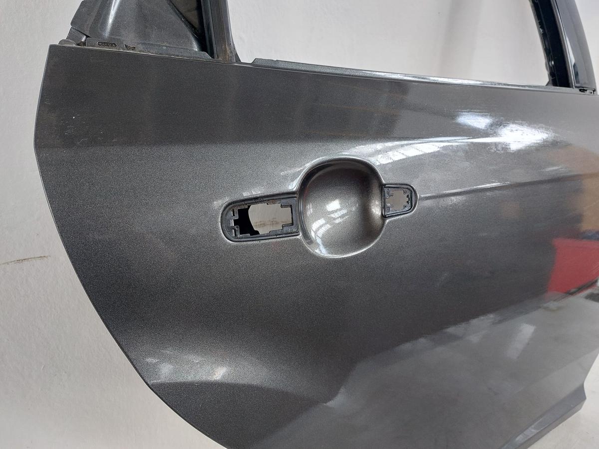Ford Focus DYB CEW Turnier T&uuml;r hinten rechts Fondt&uuml;r im Rohbau Magnetic Grau