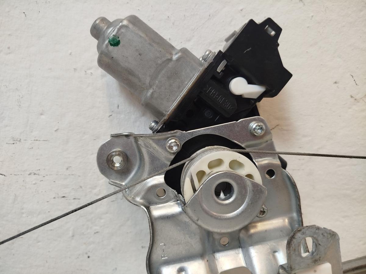 Nissan Leaf ZE1 40kWh Fensterheber vorn rechts elektrisch Motor und Mechanik