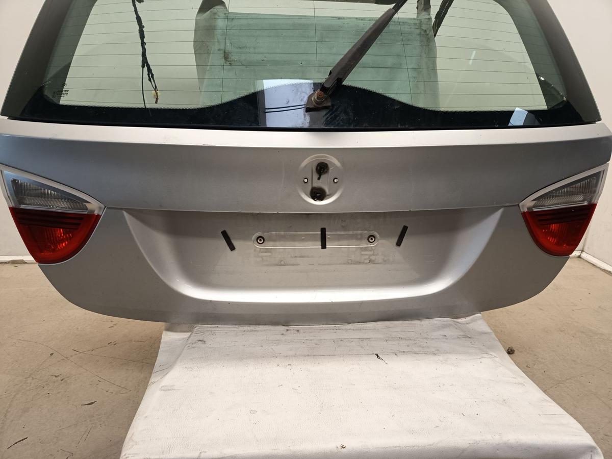 BMW 3-ER E91 orig Heckklappe Heckdeckel Kombi 354/7 Titansilber met Bj 2005