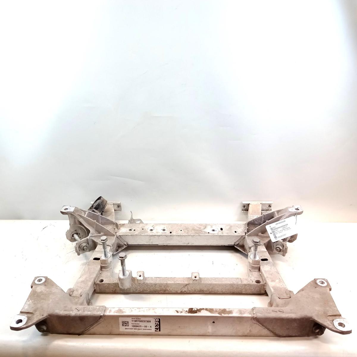 Tesla Model S Dualmotor original Vorderachstr&auml;ger Hilfsrahmen Vorderachse Bj2019