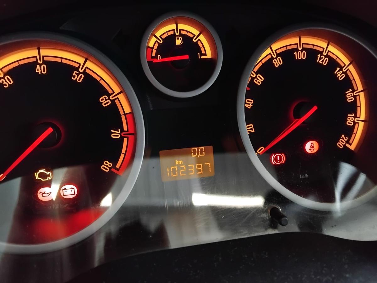 Opel Corsa D Motor Engine Z12XEP 1.2 59kw 102.397km BJ2006