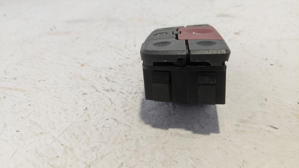 Fiat Panda 169 Warnblinkschalter Schalter Warnblink Schaltereinheit NSL SERVO