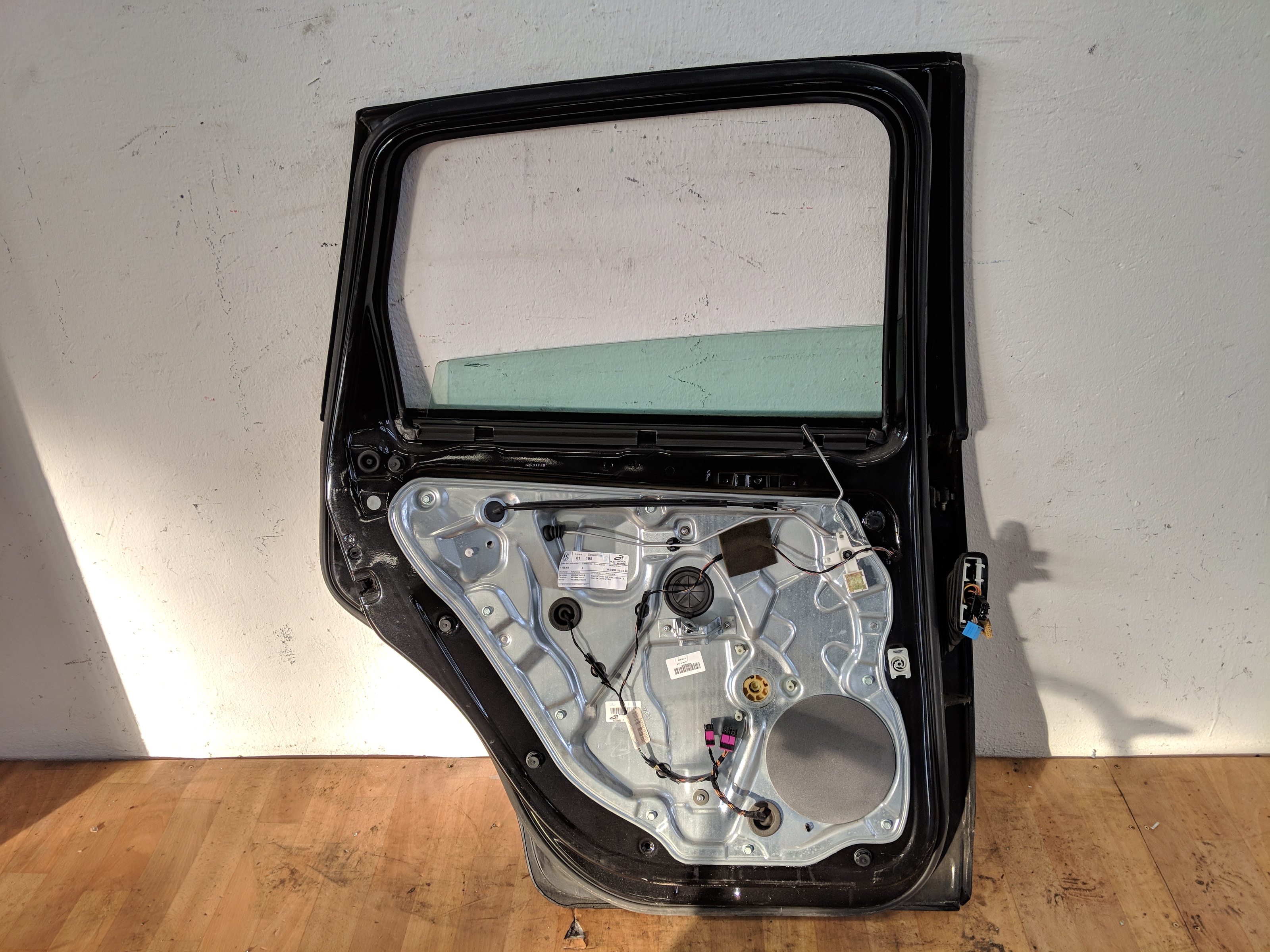 VW Polo 9N Bj.03 Tür hinten links 5-türig schwarz LC9Z Fahrerseite