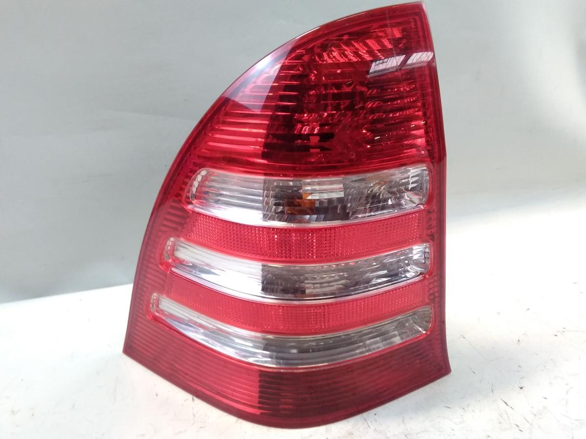 Mercedes C-Klasse S203 Kombi MOPF original R&uuml;ckleuchte Heckleuchte links Bj2004