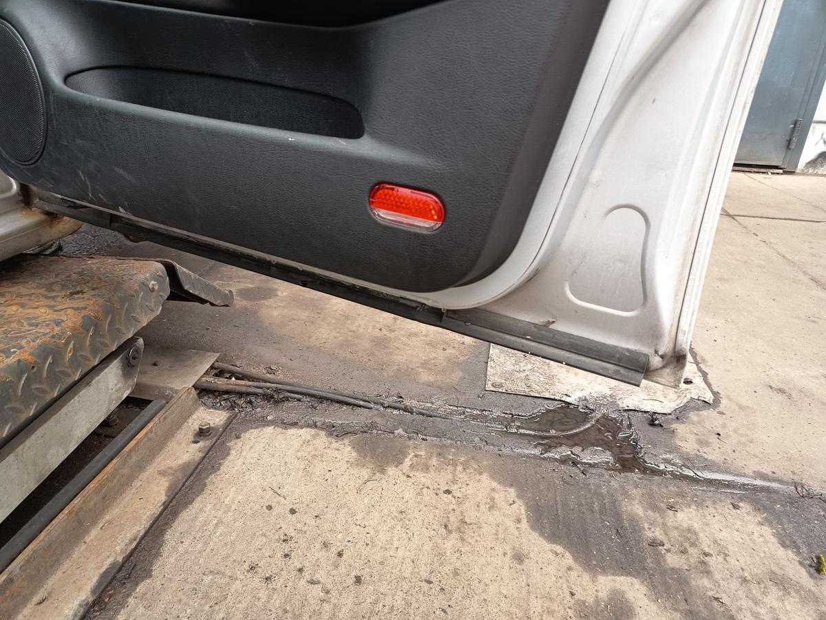 VW Golf IV original T&uuml;r vorne rechts LA7W Reflexsilber Baujahr 2002