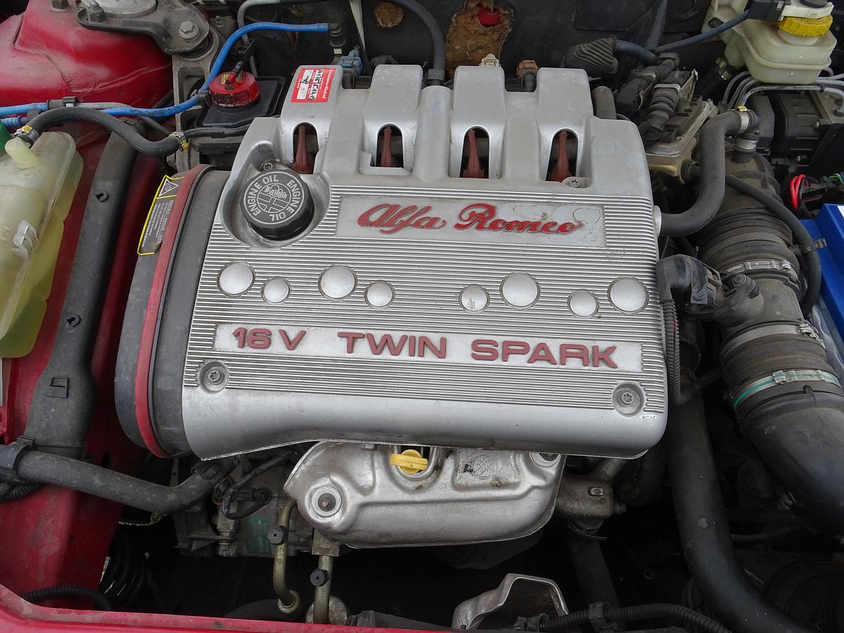 Alfa Romeo 156 Bj.1999 original Motor 67601 1,6 88KW 5Gang Schalter
